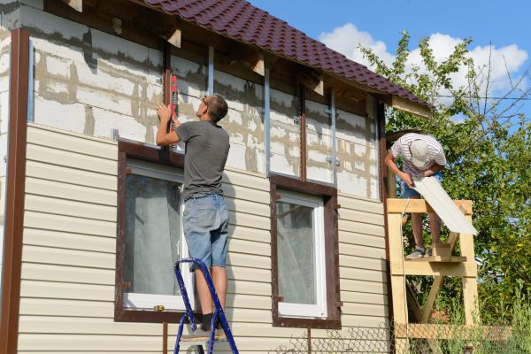 Cost of Handyman Siding Repair in Worcester