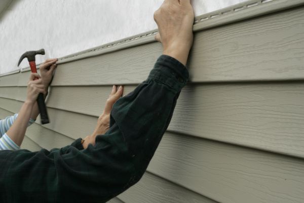 Cost of Insulated Siding Installation in Worcester