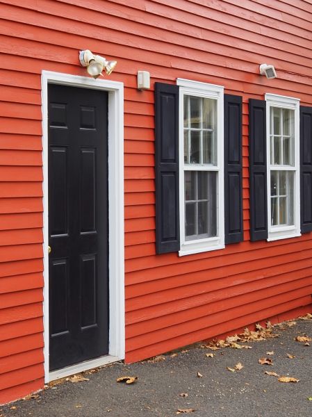 Cost of Red Vinyl Siding Installation in Worcester